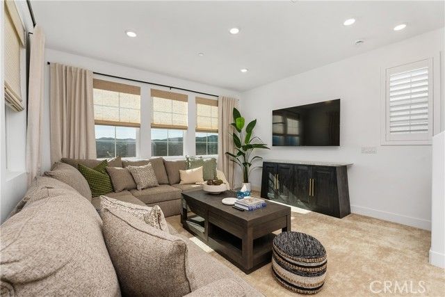 262 Heartland Way, Rancho Mission Viejo, CA 92694