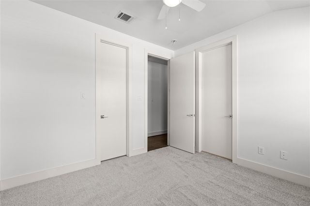 9609 Marlive Lane B, Houston, TX 77025