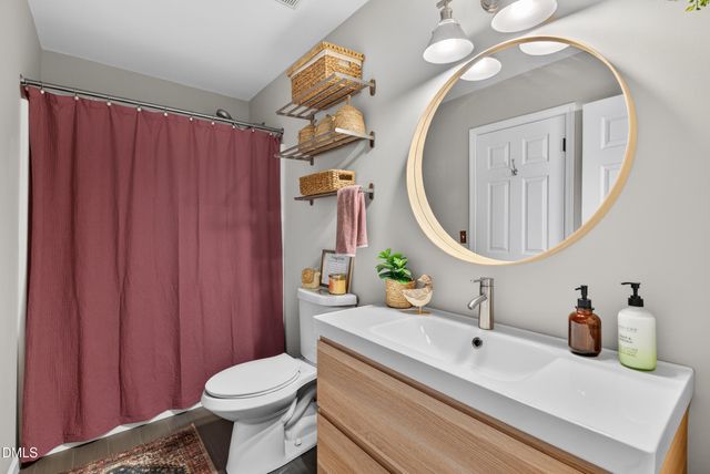 9200 Colony Village Lane, Raleigh, NC 27617