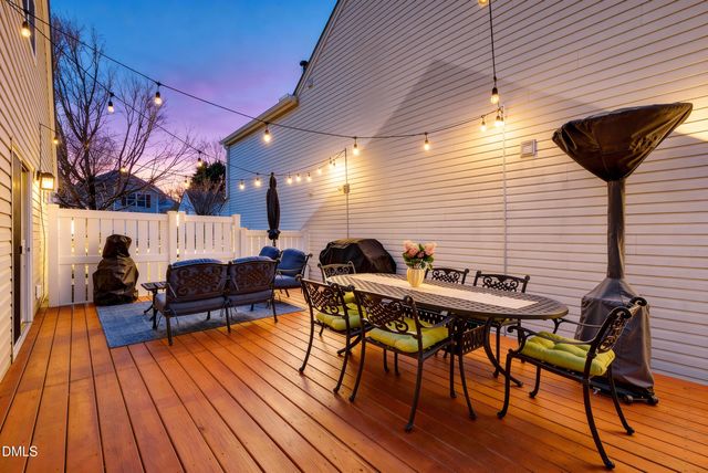 9200 Colony Village Lane, Raleigh, NC 27617