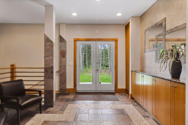 13683 47th Street N, Stillwater, MN 55082