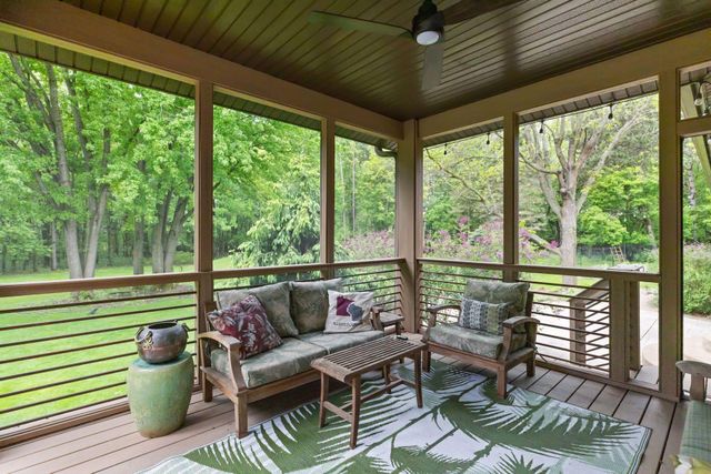 13683 47th Street N, Stillwater, MN 55082