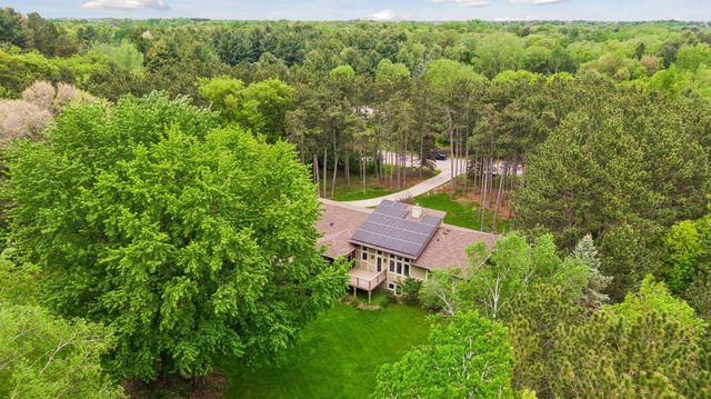 13683 47th Street N, Stillwater, MN 55082