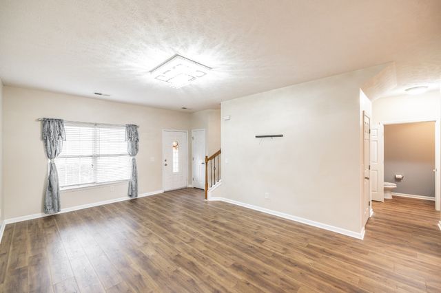 545 Callie Ave, Gallatin, TN 37066