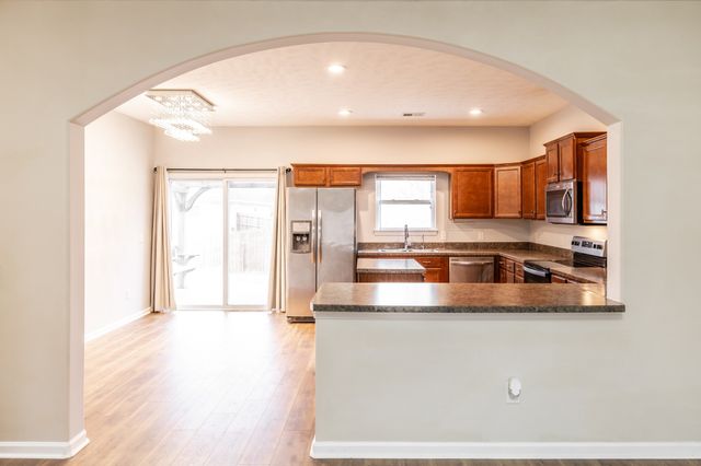 545 Callie Ave, Gallatin, TN 37066