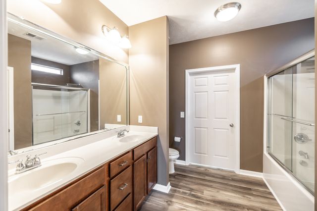 545 Callie Ave, Gallatin, TN 37066