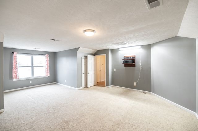 545 Callie Ave, Gallatin, TN 37066