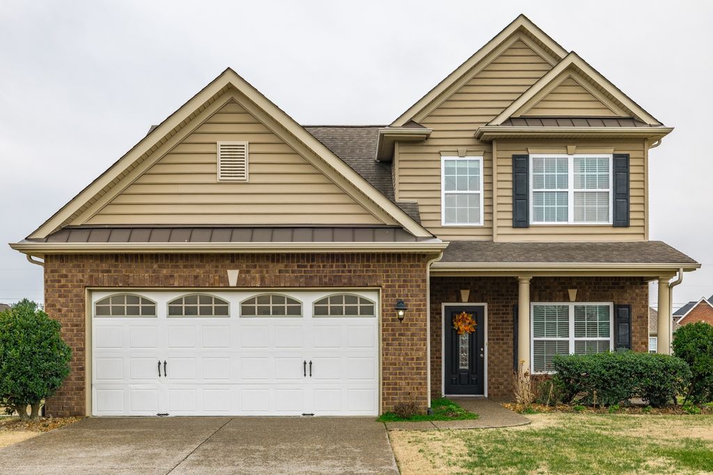 545 Callie Ave, Gallatin, TN 37066