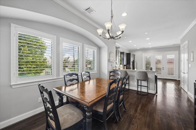 1915 Spring Street, Houston, TX 77007