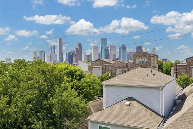 1915 Spring Street, Houston, TX 77007