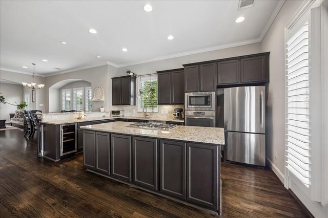 1915 Spring Street, Houston, TX 77007