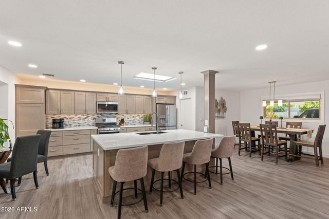 7611 E PASADENA Avenue, Scottsdale, AZ 85250