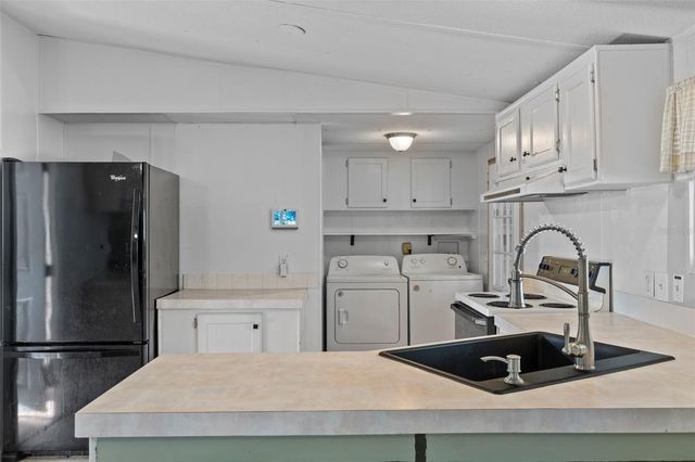 6850 S MAXWELL POINT, Homosassa, FL 34446