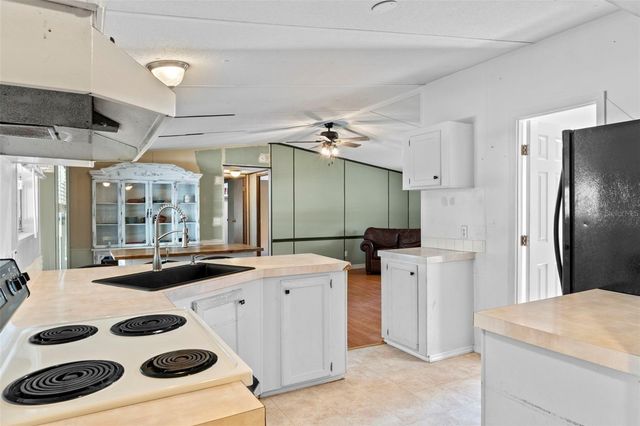 6850 S MAXWELL POINT, Homosassa, FL 34446