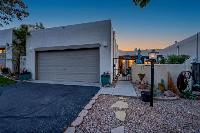 3315 Esplanade Circle SE, Rio Rancho, NM 87124