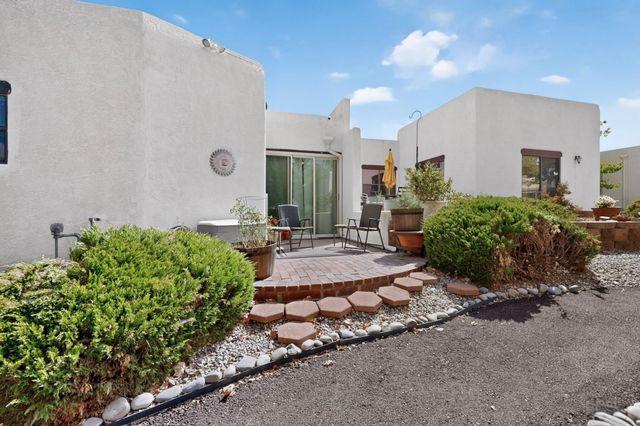 3315 Esplanade Circle SE, Rio Rancho, NM 87124