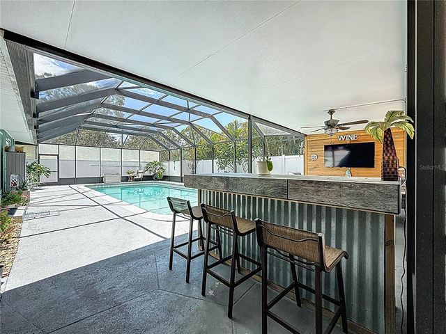 2900 PARK STREET N, St Petersburg, FL 33710