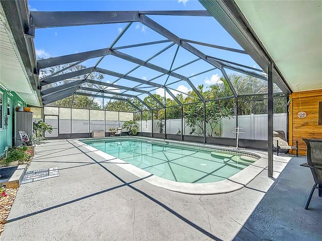 2900 PARK STREET N, St Petersburg, FL 33710