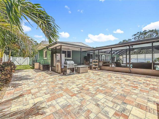 2900 PARK STREET N, St Petersburg, FL 33710