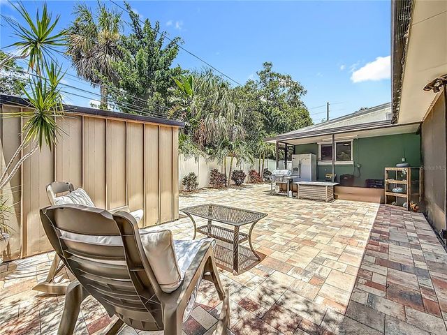 2900 PARK STREET N, St Petersburg, FL 33710