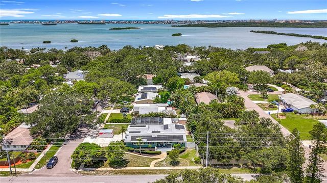 2900 PARK STREET N, St Petersburg, FL 33710