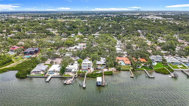 2900 PARK STREET N, St Petersburg, FL 33710