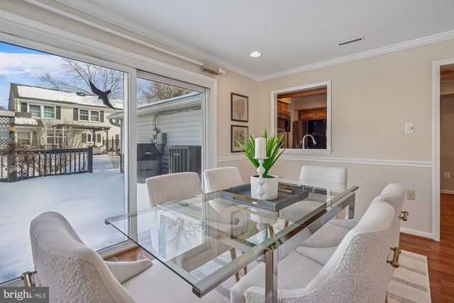 13302 PENNYPACKER LN, Fairfax, VA 22033