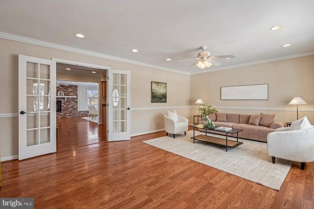 13302 PENNYPACKER LN, Fairfax, VA 22033