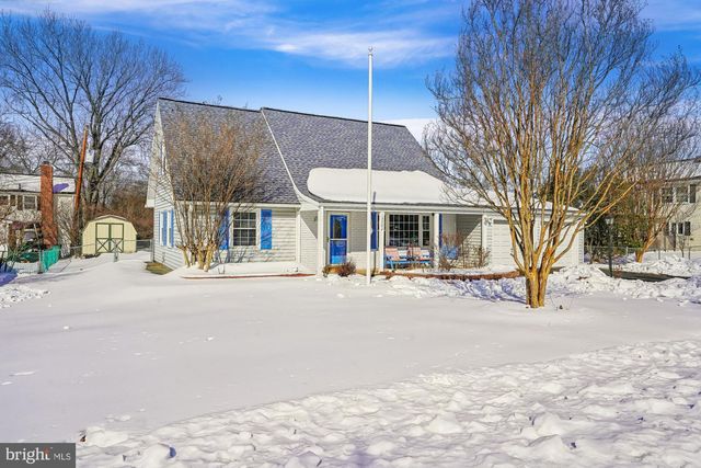 13302 PENNYPACKER LN, Fairfax, VA 22033