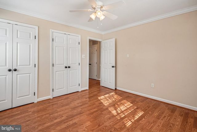 13302 PENNYPACKER LN, Fairfax, VA 22033