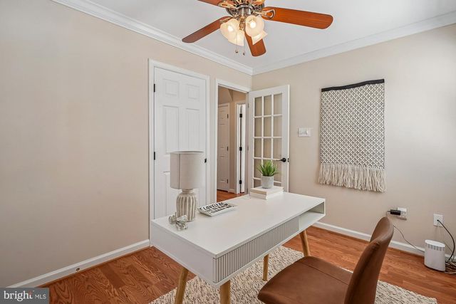 13302 PENNYPACKER LN, Fairfax, VA 22033