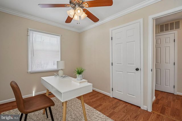 13302 PENNYPACKER LN, Fairfax, VA 22033