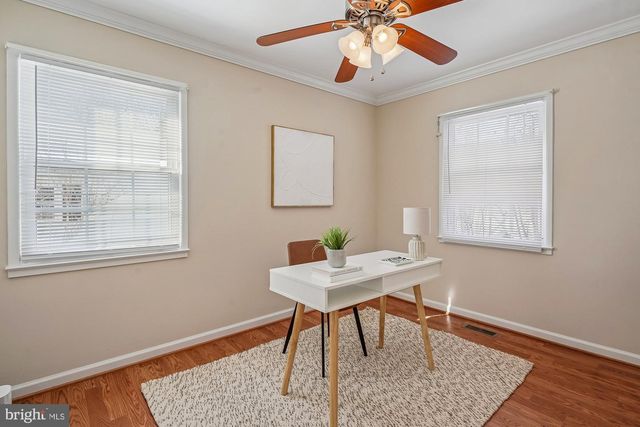 13302 PENNYPACKER LN, Fairfax, VA 22033