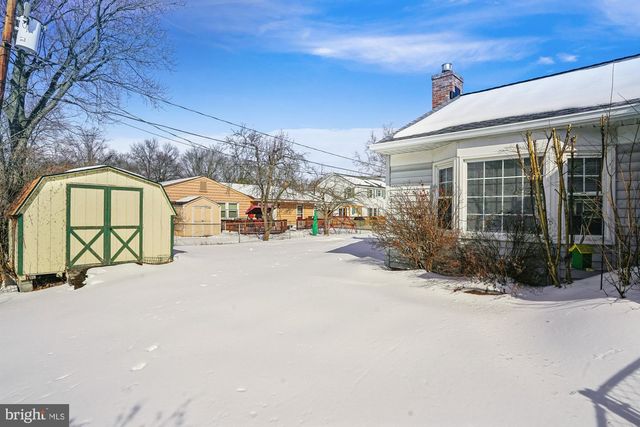 13302 PENNYPACKER LN, Fairfax, VA 22033