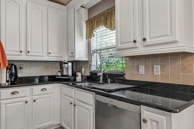4534 NOTTOWAY DRIVE, Leesburg, FL 34748