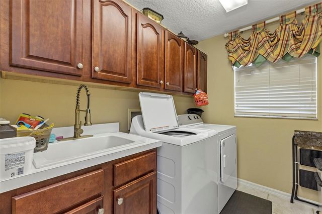 4534 NOTTOWAY DRIVE, Leesburg, FL 34748