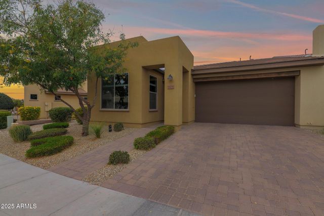 908 E Cereus Pass Pass, Queen Creek, AZ 85140