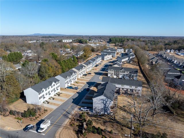 109 Brooklane Court, Easley, SC 29642
