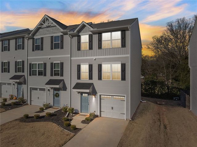 109 Brooklane Court, Easley, SC 29642