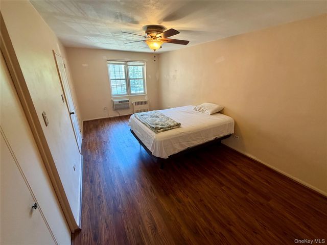 151-35 84th Street 2J, Howard Beach, NY 11414