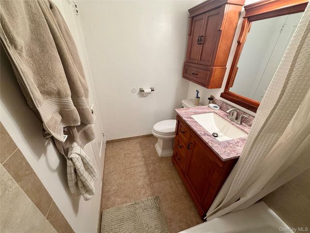 151-35 84th Street 2J, Howard Beach, NY 11414