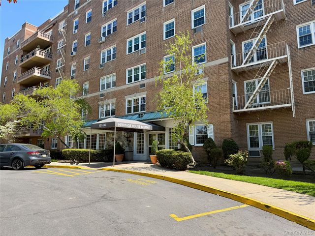 151-35 84th Street 2J, Howard Beach, NY 11414