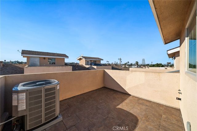 1520 W 227th 6, Torrance, CA 90501