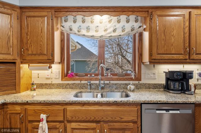 3001 Edward Street, Maplewood, MN 55109