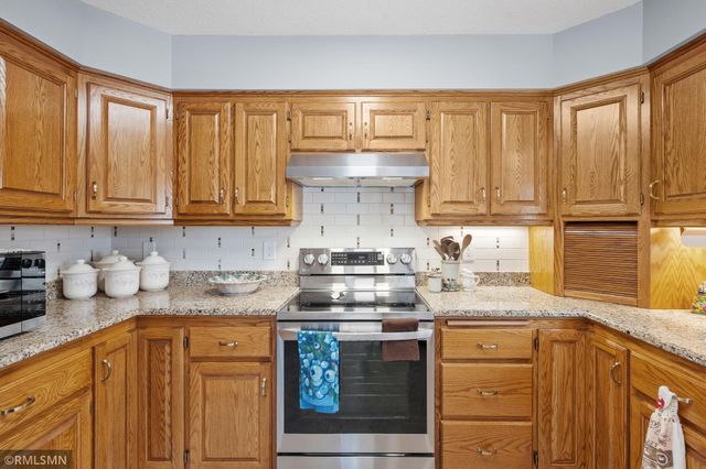 3001 Edward Street, Maplewood, MN 55109