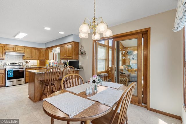 3001 Edward Street, Maplewood, MN 55109