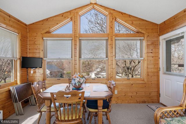 3001 Edward Street, Maplewood, MN 55109