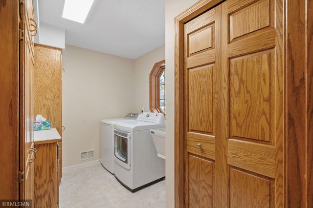 3001 Edward Street, Maplewood, MN 55109