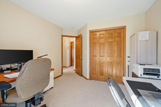 3001 Edward Street, Maplewood, MN 55109