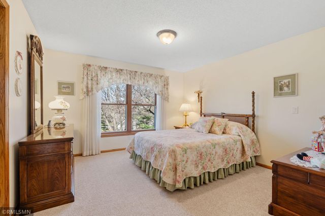 3001 Edward Street, Maplewood, MN 55109